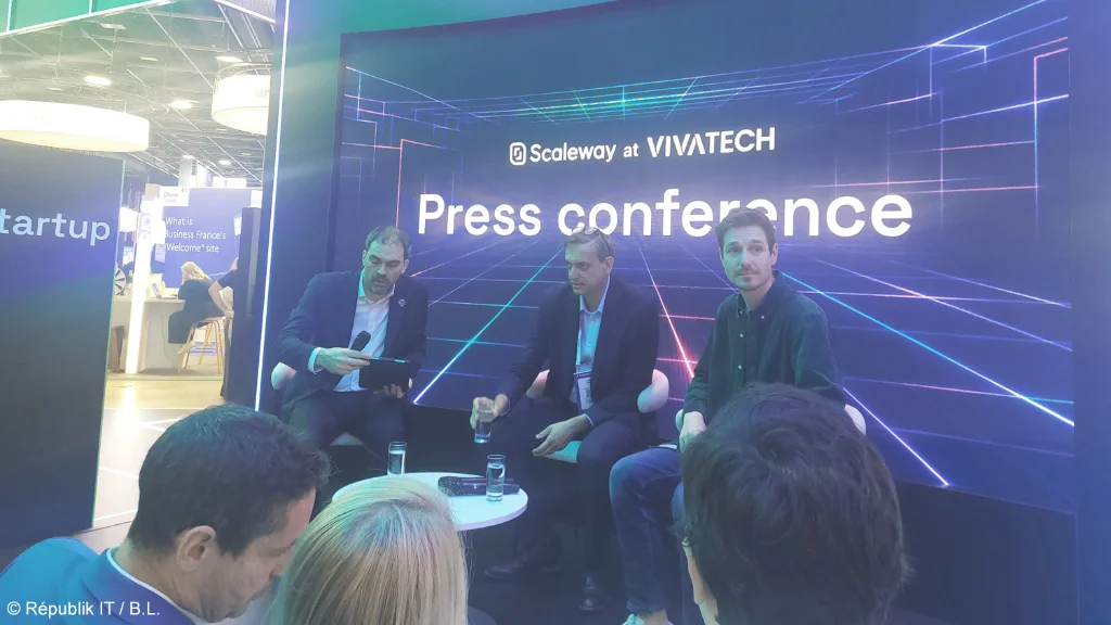 De gauche à droite : Damien Lucas (CEO de Scaleway), Laurent Jurrius (DSI de Ouest France) et Jonathan Lefebvre (CIO de Chapsvision). 