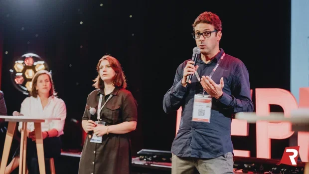 Chez Kiabi, un agent IA transforme le quotidien des équipes CRM comme expliqué lors de Connect Lille.