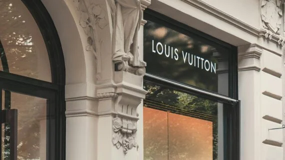 Luxe : quels leaders pour l’omnicanalité en 2025 ?