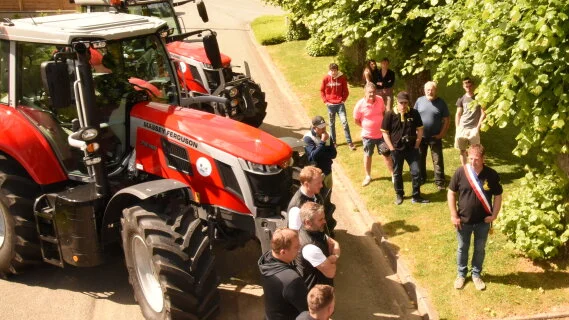 Le Tracteur Tour, un événement suivi par des milliers de personnes sur les réseaux sociaux