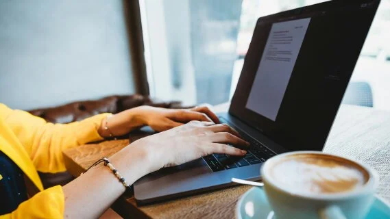 Les grands groupes français sont de plus en plus nombreux à se laisser tenter par les freelances