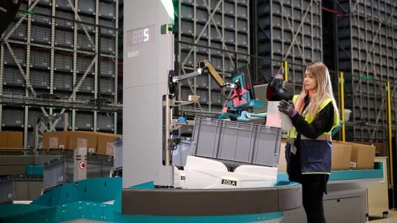 Renault innove avec Exotec et modernise sa logistique après-vente
