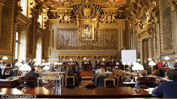 La Cour de Cassation affirme le caractère de données personnelles des e-mails professionnels