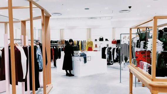 Retail : Définition, Histoire et Avantages du Secteur