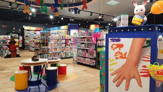 JouéClub modernise son concept avec plus de théatralisation