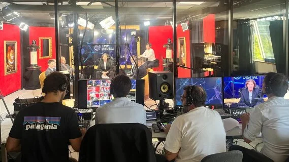Républik en studio !