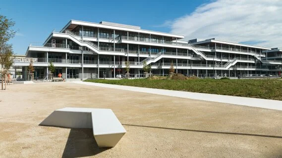 Campus d’emlyon, un modèle multifonctionnel et hybride pour l’enseignement supérieur