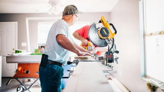 Qui sont les grands gagnants du marché du bricolage en 2023 ?