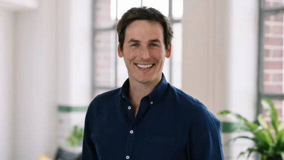 Industrious choisit Tom Redmayne pour le poste de directeur Europe