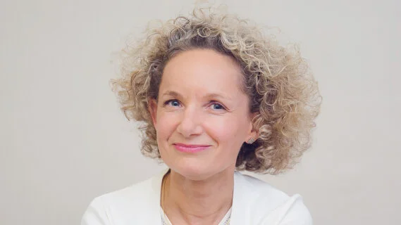 Claire Silva, la gardienne du temple