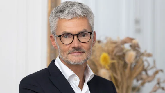Jean-François Charvat nouveau directeur général d'Ixina France