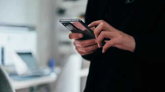 Révolution dans le monde bancaire, Banque Palatine s’équipe de smartphones reconditionnés