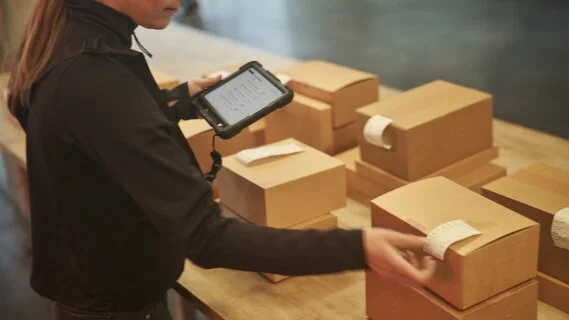 Noël & Black Friday : la bataille de la livraison