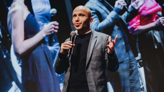 [NDCC 2021] Découvrez l'hommage d'Alexandre Bompard à Rami Baitiéh