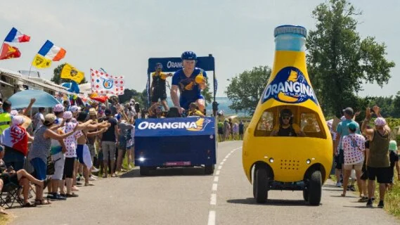 Orangina et le Tour de France, ça secoue !