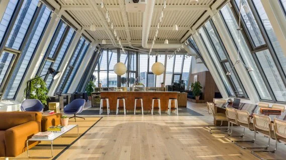 Chute de WeWork, échec isolé ou signe annonciateur d’un modèle en péril ?