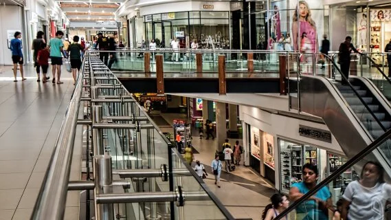 Commerce : les tendances RH du 1er semestre 2023