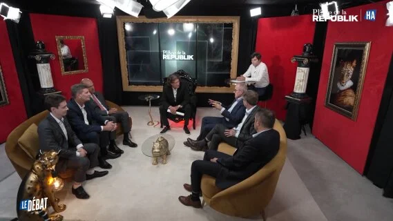 "Place de la Républik" : Les directions achats sont-elles un atout pour la réindustrialisation ?