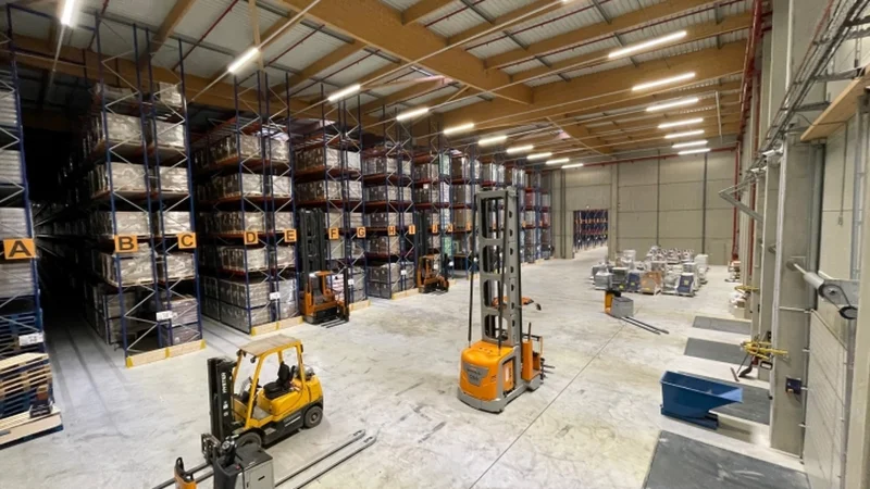 En bref : Mercedes-Benz, Boréal Logistics, Valois Emballages