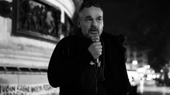 Yann Manzi (Utopia 56) : « Avec les milliers de mètres carrés vides, la rue n'est pas une fatalité »