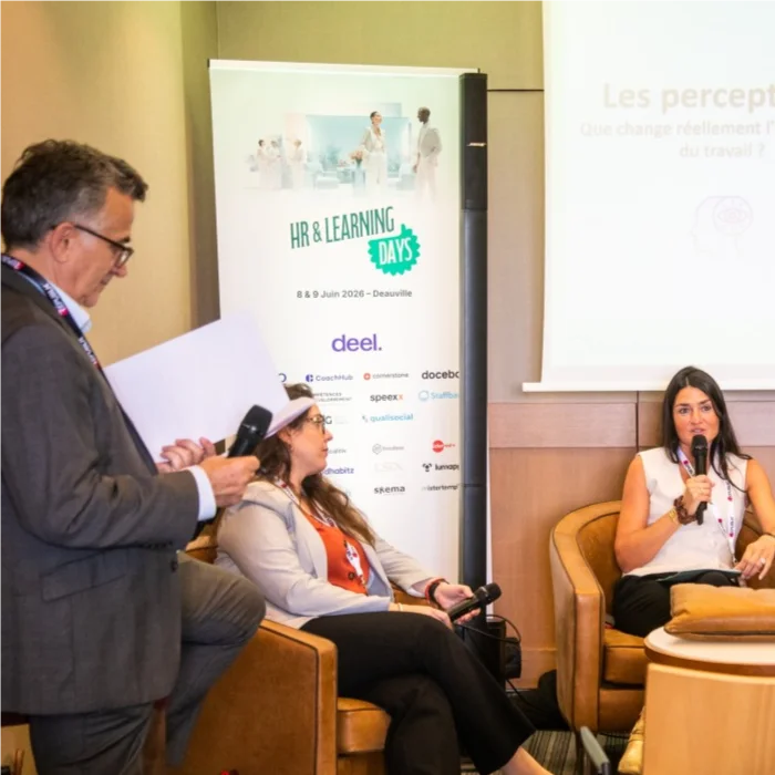 Travail hybride : lieux, temps, outils, mode collaboration... et maintenant l'IA