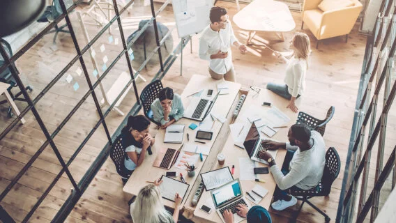 [ETUDE] Les bureaux et les réunions, piliers de la sociabilisation à l’ère du travail hybride