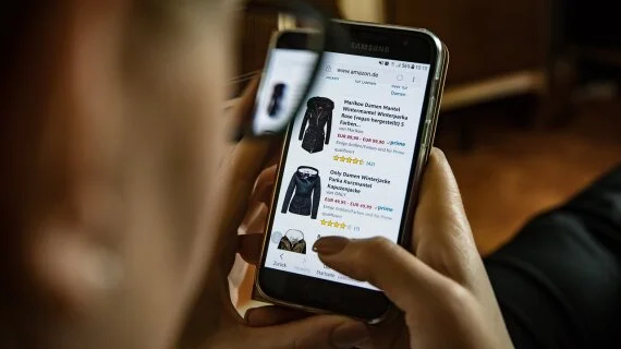 Le futur de la mode en ligne en 7 tendances clés