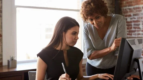 Alternance : plus d'un million d'apprentis en France, selon le ministère du Travail