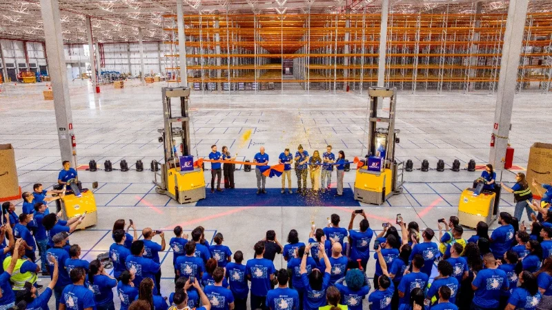 En bref : ID Logistics renforce son développement e-commerce au Brésil, Rhenus accélère l’automatisation logistique en Europe et ACSEP déploie un WMS pour DUPESSEY&CO en cinq mois.