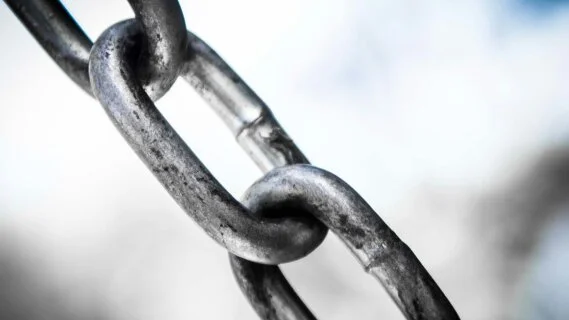 Les niveaux de défaillances d'entreprises augmentent dans le monde