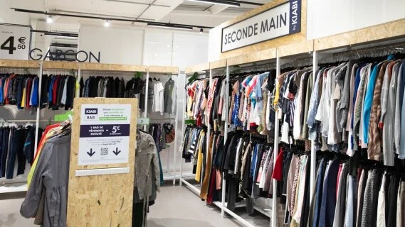 Seconde main : les ventes dans le prêt-à-porter bondissent de 51%
