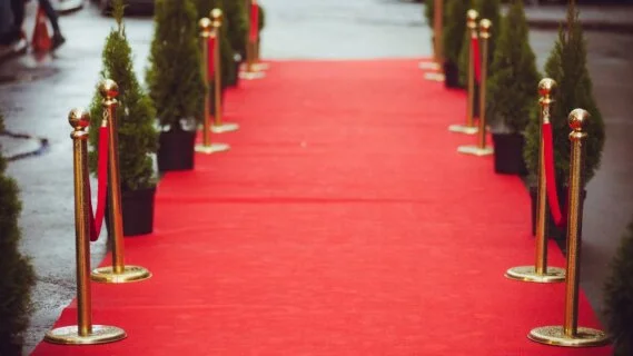 Le Tapis Rouge : son Origine, son Symbolisme, sa Définition